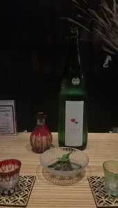 夏の夜にそっと寄り添う、新澤醸造店「愛宕の松 ひと夏の恋」の清涼感